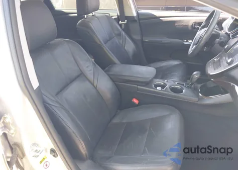 2013 Toyota Avalon Hybrid Limited из США, поврежденный, VIN 4T1BD1EB9DU007519